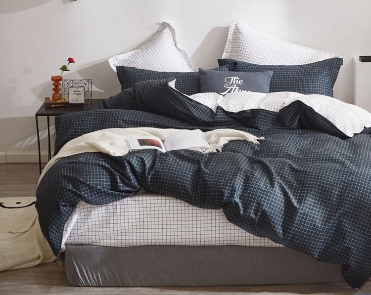 komplet-poscieli-granatowo-bialej-160x200-kratka.jpg poscieldlarodziny.pl
