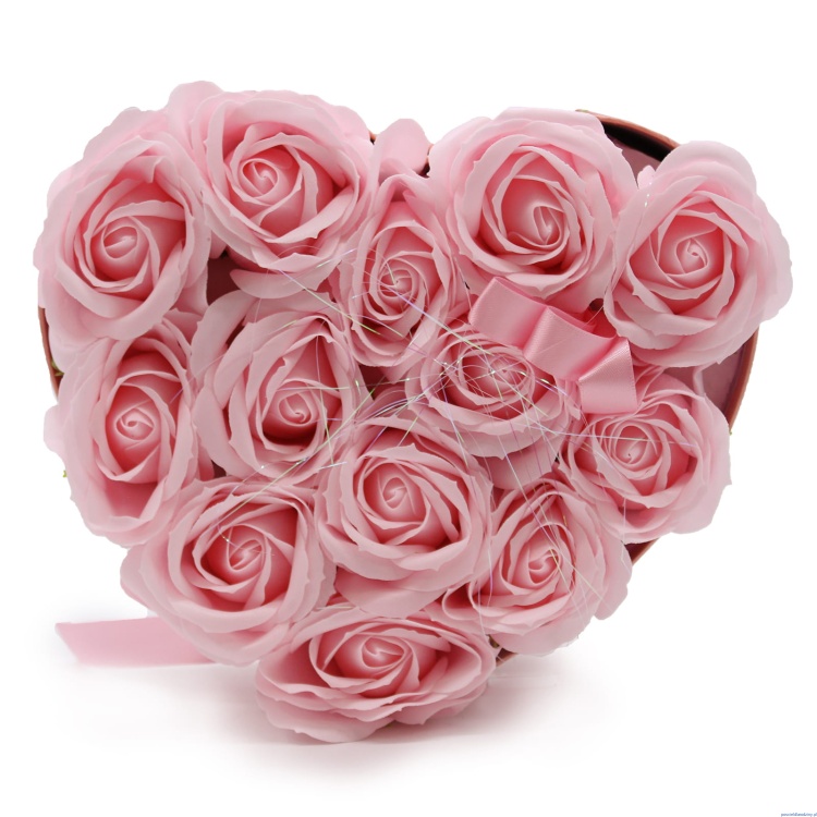 FLOWER BOX serce z róż mydlanych kolor różowy z kokardką