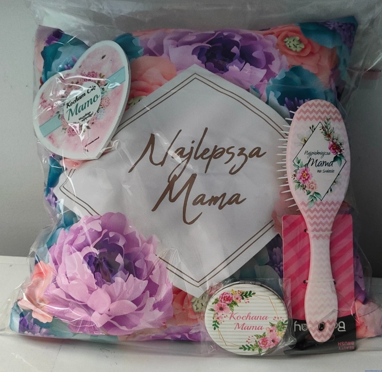 Zestaw prezentowy dla mamy poduszka 40x40 ,szczotka lusterko tabliczka